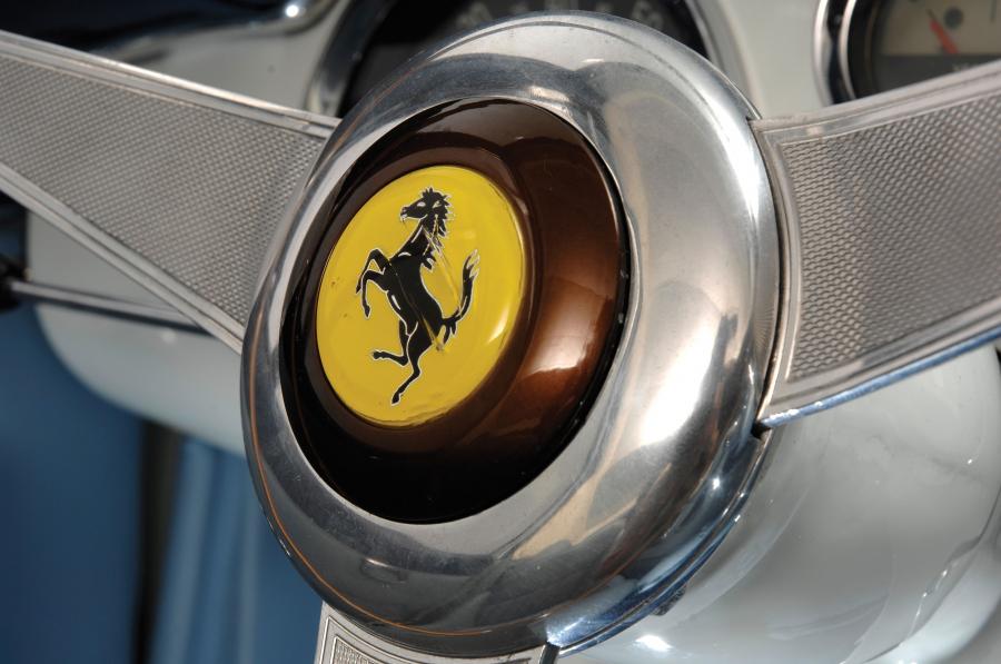  Ferrari 250 GT SWB Berlinetta 1962 года  (фото 8 из 20)